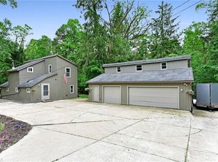 6060 Boston Rd, Valley City, OH 44280