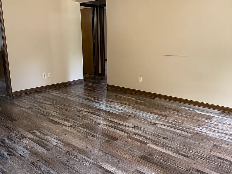 1119 Morningside Dr — Photo 5