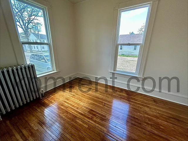 400 6th Pl NW #1 — Photo 6