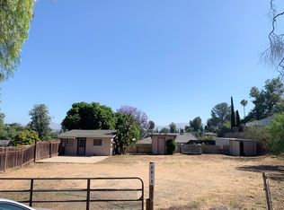 8913 Emerald Grove Ave, Lakeside, CA 92040