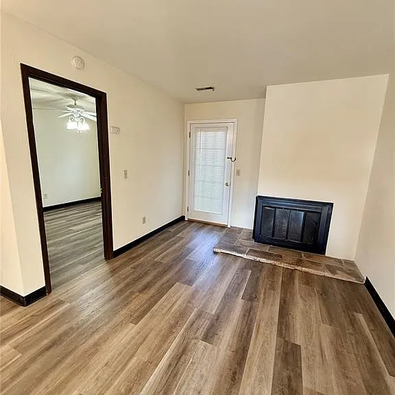 145 Ashley Dr — Photo 4