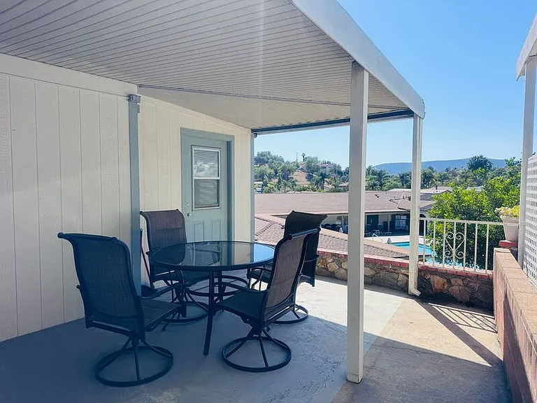 909 Richland Rd — Photo 23