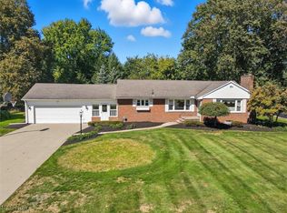 715 Holden Dr, Ashtabula, OH