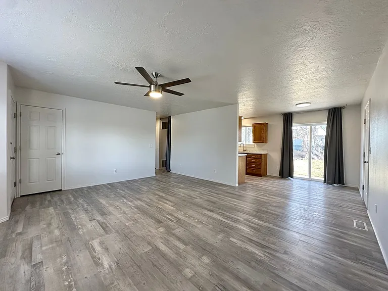 274 Randy Dr — Photo 12