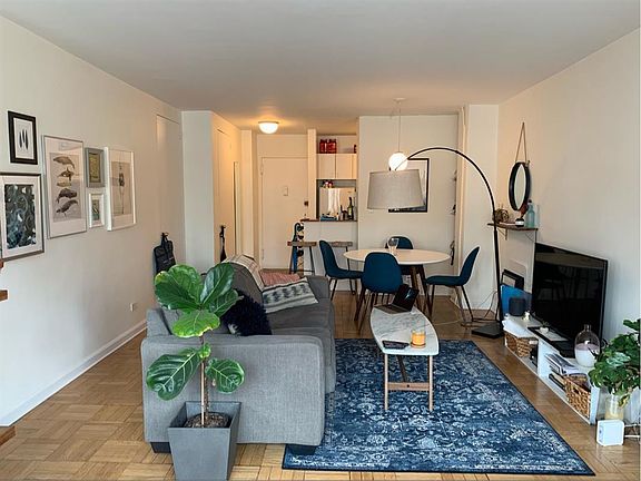 3rd image of 155 E 34th St APT 17S