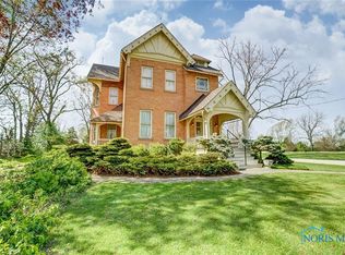 6860 Linwood Rd, Pemberville, OH 43450