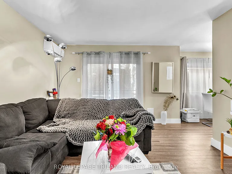 104 Devonshire Ave #101 — Photo 7