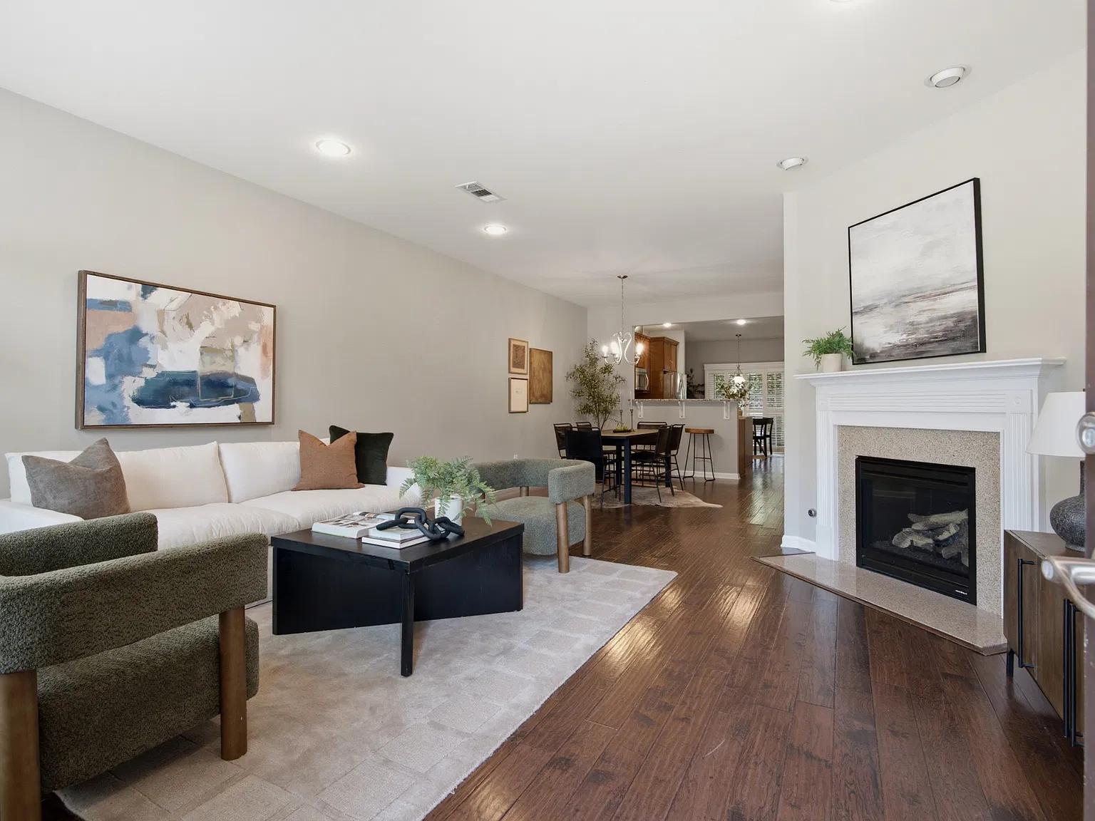 2106 Traemoor Village Ct — Photo 3