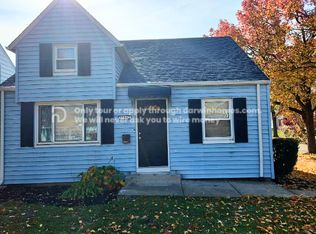 15045 Grapeland Ave, Cleveland, OH 44111