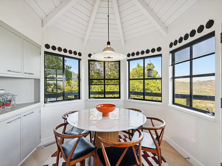 1090 Bart Rd — Photo 32