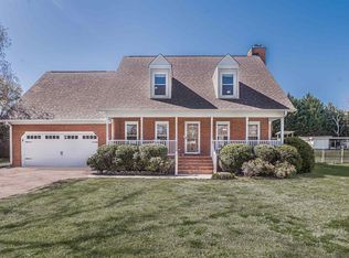 9 Two Gait Ln, Simpsonville, SC 29680