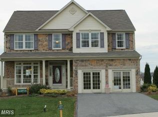 129 Water Run St, Taneytown, MD 21787