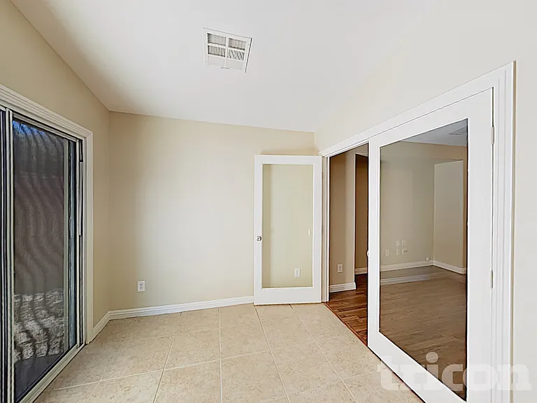 2771 Bridleton Ave — Photo 17