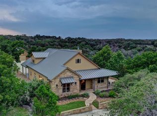 136 Thunder Rd, Kerrville, TX 78028