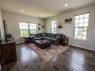 400 Aprilmae Way, Pittsburgh, PA 15237