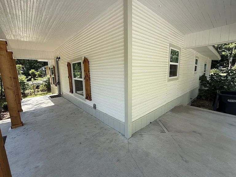 721 Roff St NE — Photo 19