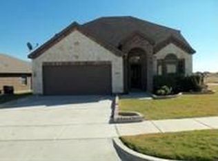 12637 Summerwood Dr, Burleson, TX 76028
