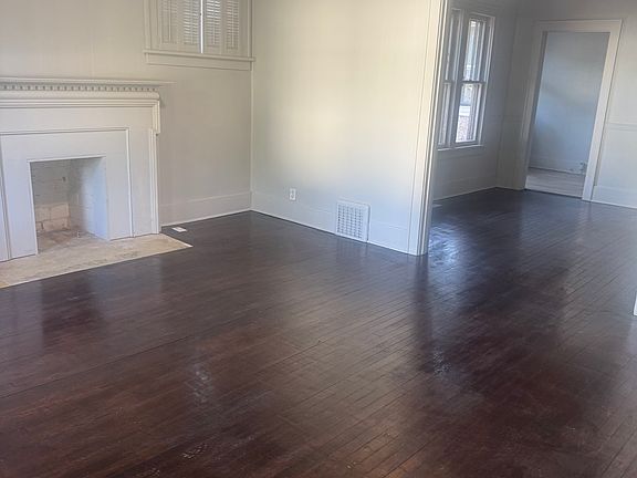 3rd image of 304 S 14th St