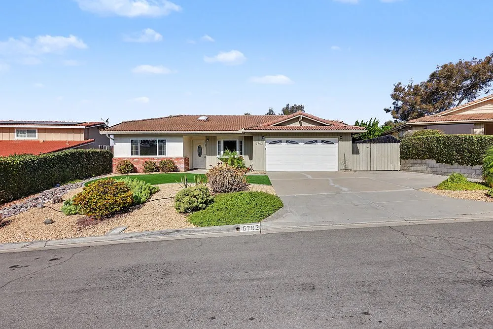4 bed, 1932 sqft, $5,000 — Photo 2