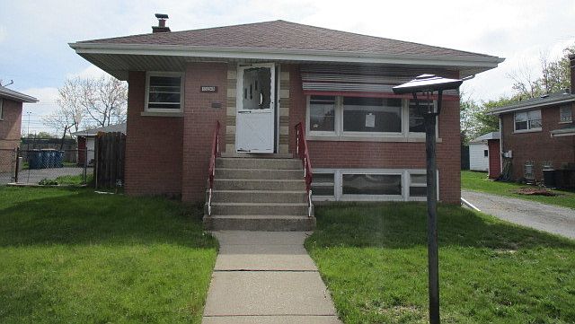 1st image of 15249 Wabash Ave