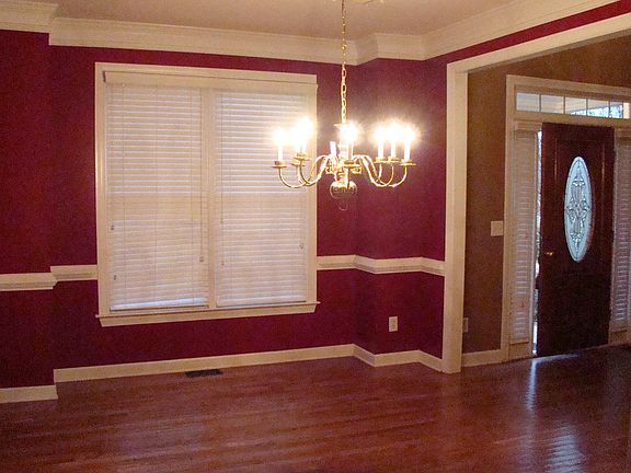 Dining Room w Hardwoods