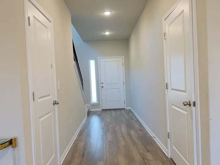 6254 Marsh Ln — Photo 3