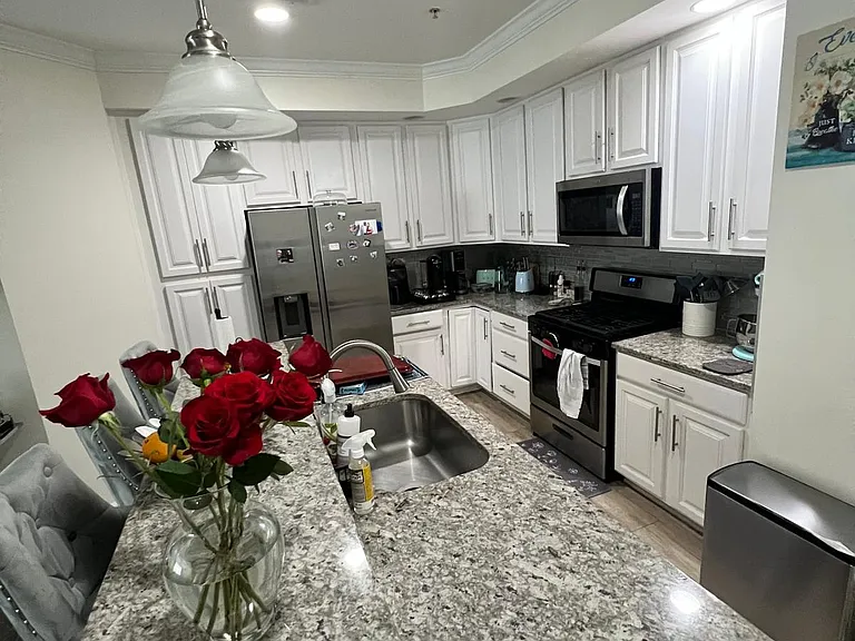 5728 Virginia Ln — Photo 5