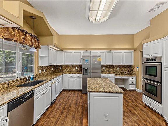 5th image of 17 Coquina Ridge Way