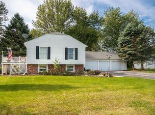 17750 Frazier Rd, Sandwich, IL 60548