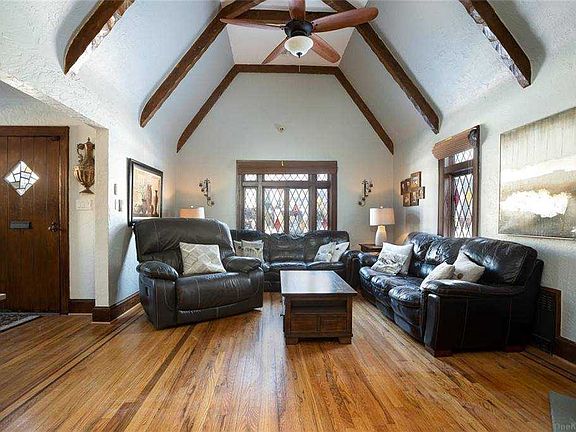 3rd image of 51 Ackley Ave