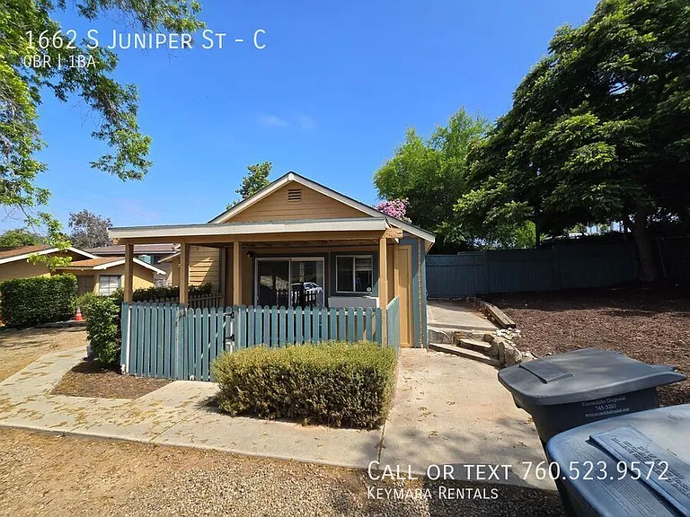 1662 S Juniper St S #C — Photo 5
