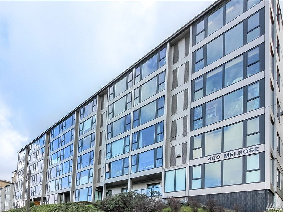 2nd image of 400 Melrose Ave E APT 502