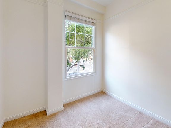 4th image of 1395 Golden Gate Ave #507