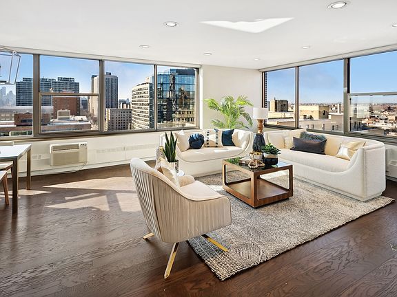 3rd image of 360 W Wellington Ave APT 18B
