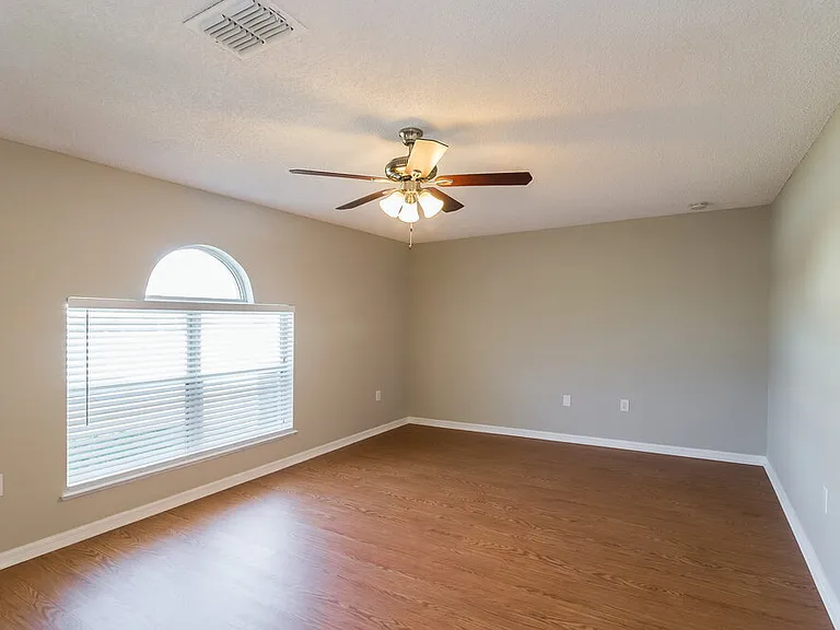 8730 Lancashire Dr — Photo 2