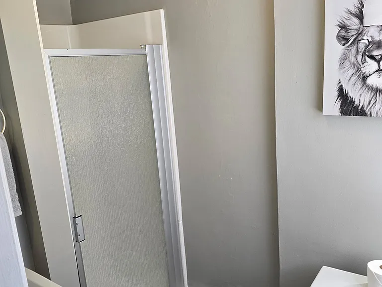 309 S Van Doren St #2 — Photo 3