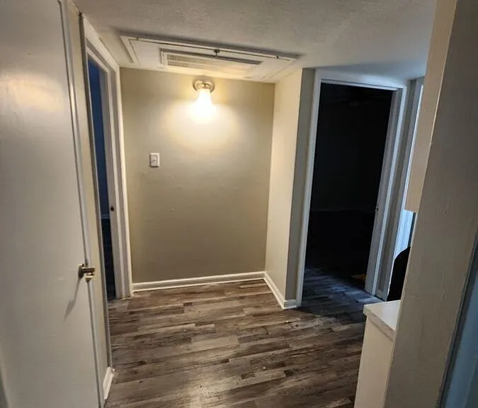 1729 Cox St — Photo 152