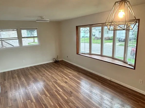 617 June St, Endicott, NY 13760