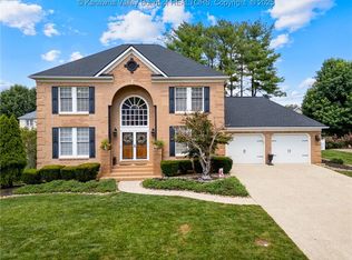 45 Williamsburg Way, Hurricane, WV 25526