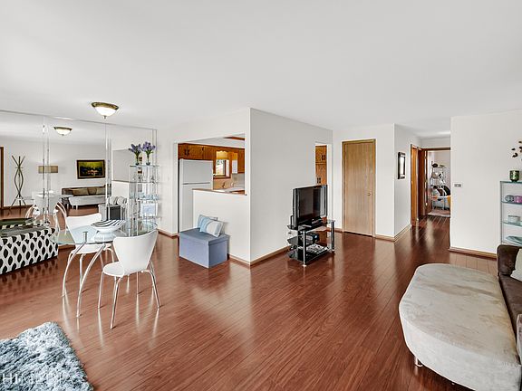 4th image of 11110 Heritage Dr APT 3D