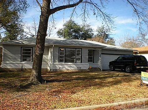 1st image of 2308 Holsum Cir
