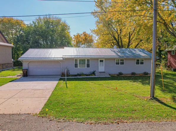 309 W Main St, Monroe Center, IL 61052