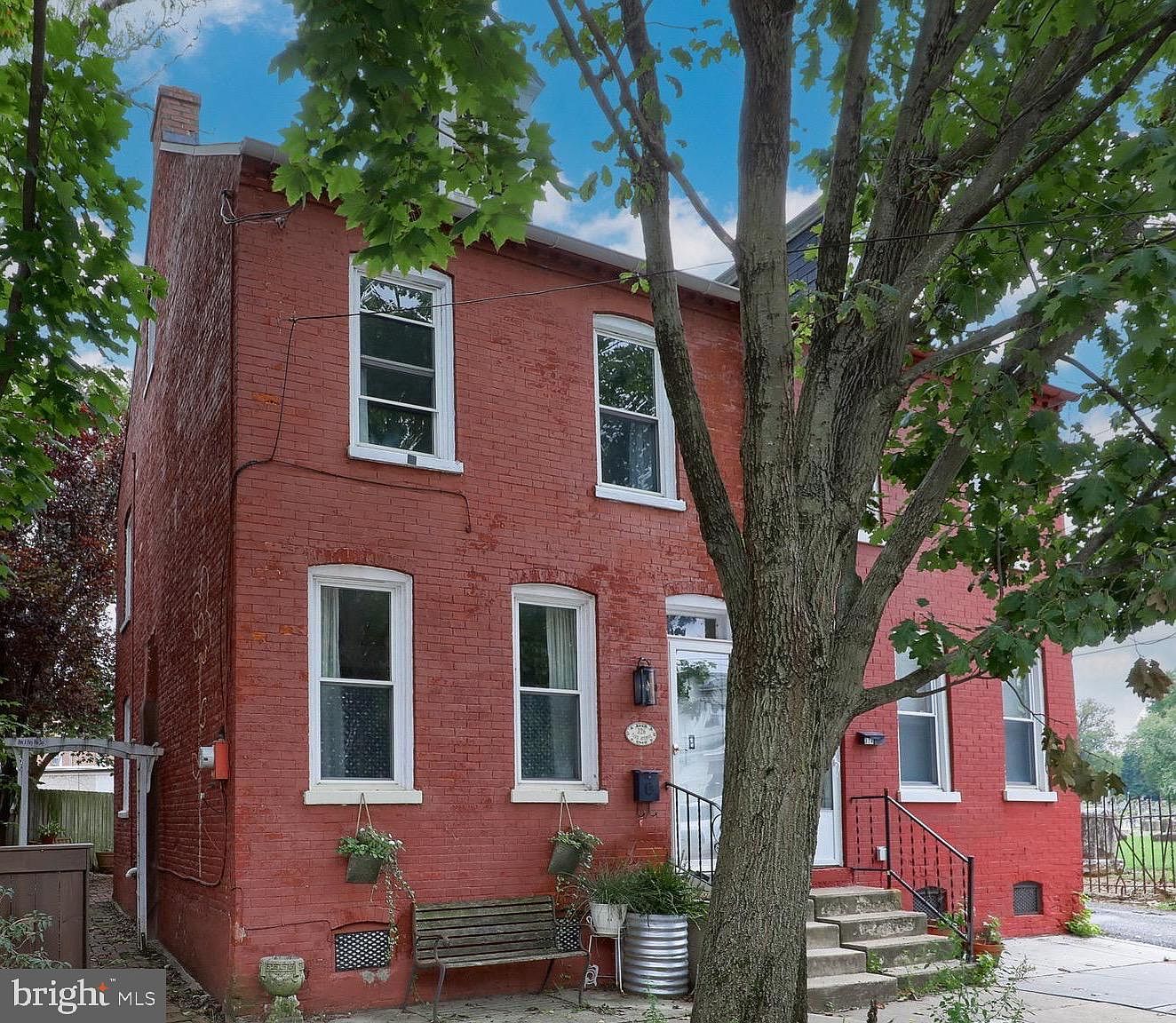 326 Park Ave, Lancaster, PA 17602 Zillow