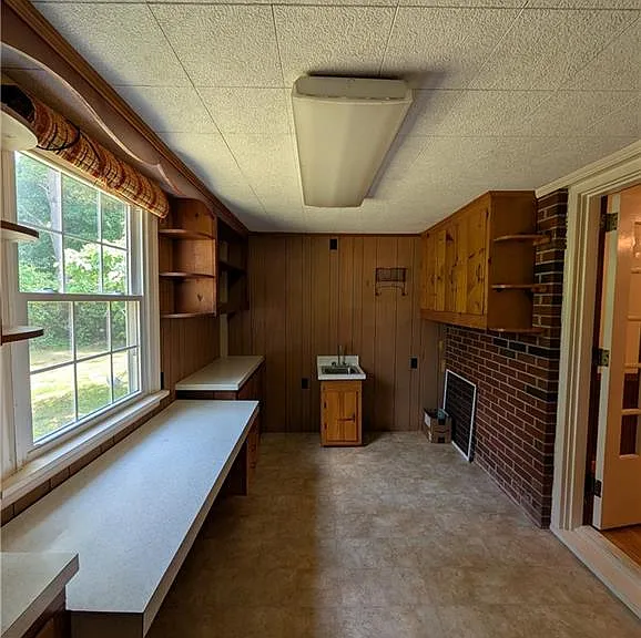 4720 Haywood Dr — Photo 13