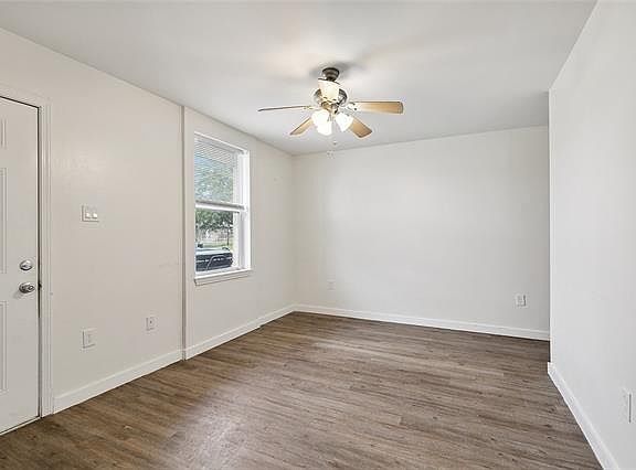 2nd image of 6650 Fleur De Lis Dr APT 5