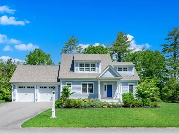 5 Fieldstone Dr, Mattapoisett, MA 02739