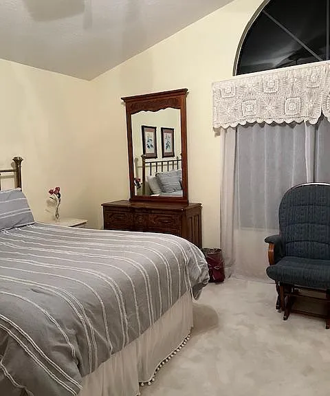 Master Bedroom with Queen bed and ensuite full bathroom.
