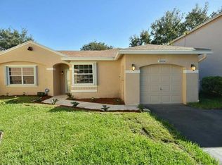 11838 NW 13th St, Hollywood, FL 33026