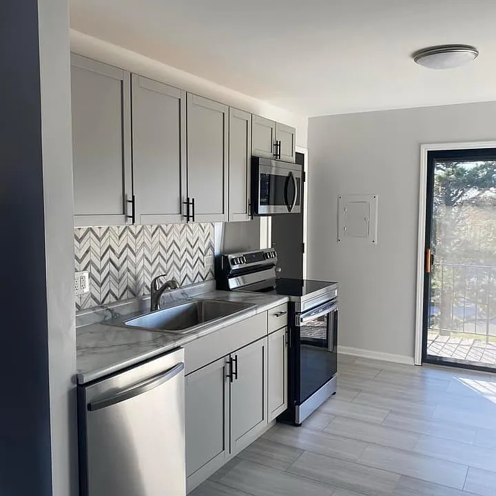 204 Dunteman Dr #302