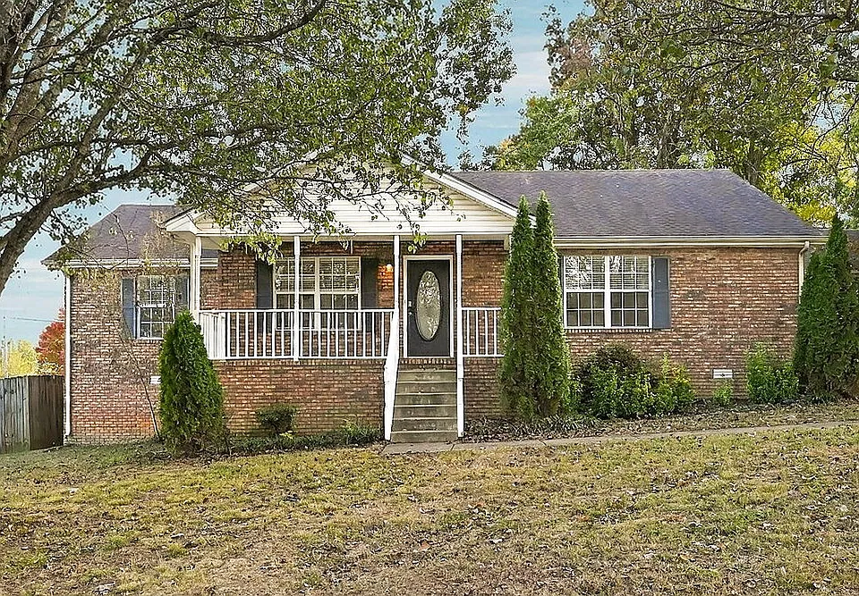 101 Cedar Bend Ct